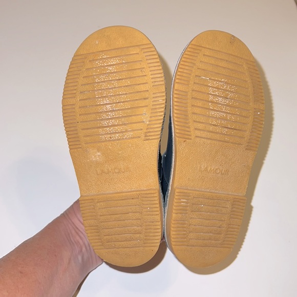 Lamour girls size 8 1/2 toddler Navy Shoes - Picture 5 of 6